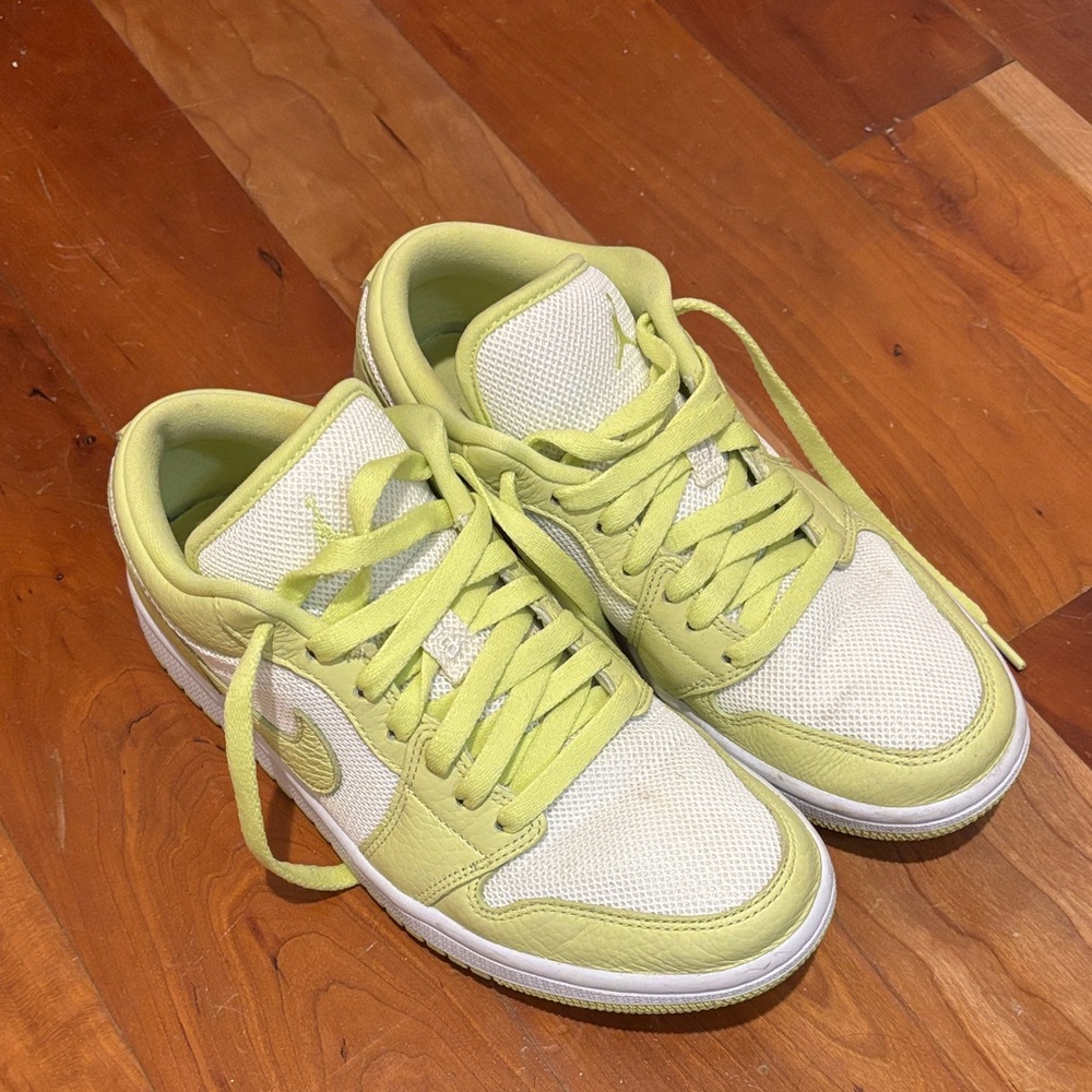 Jordan Lows - Lime Green